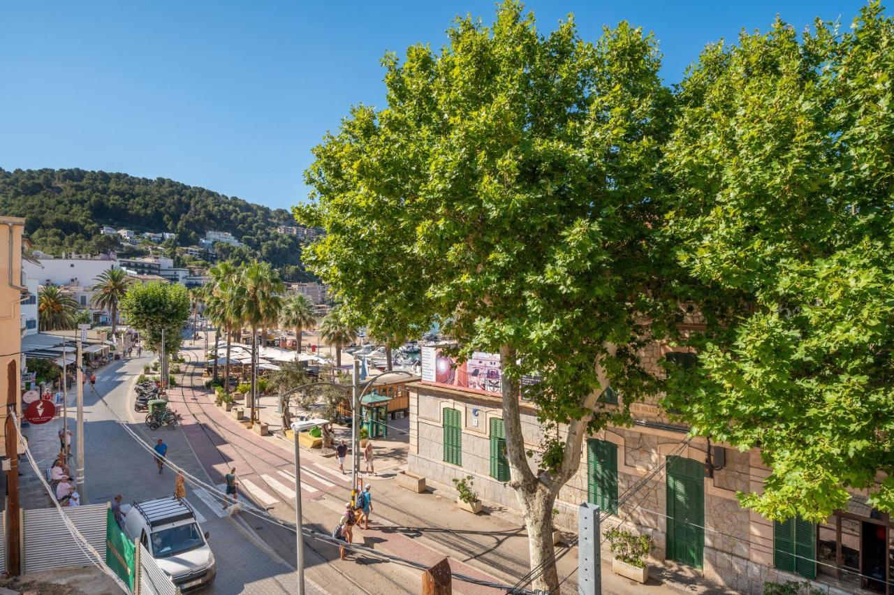 Seafront Apartment In Port Soller Puerto de Sóller Екстериор снимка